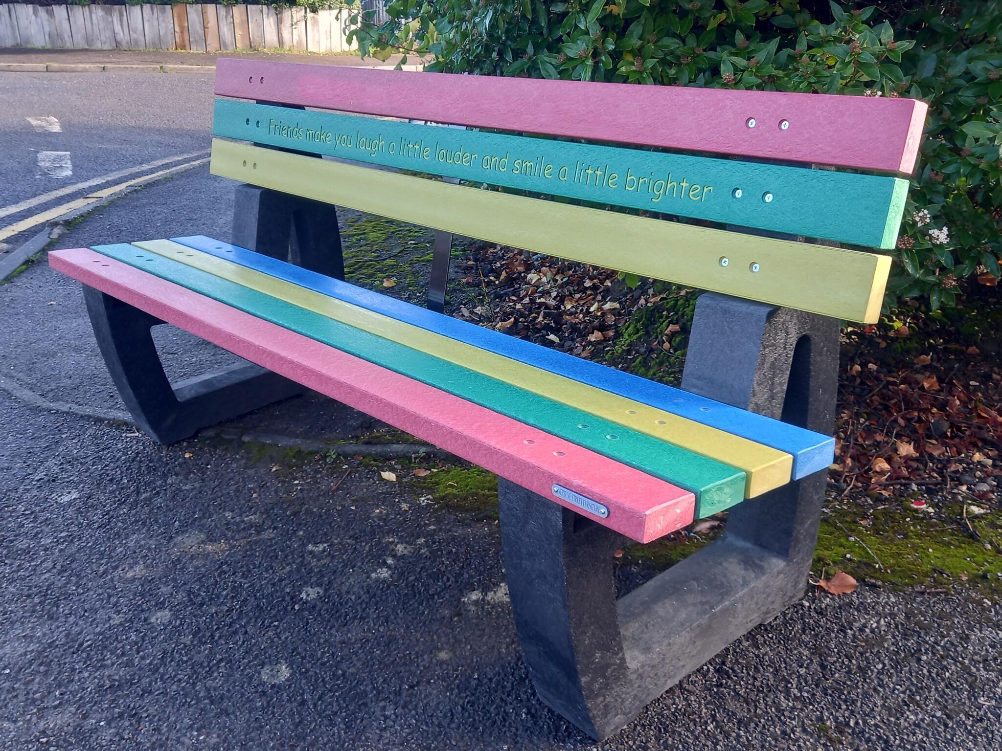 Kingston Friendship Seat