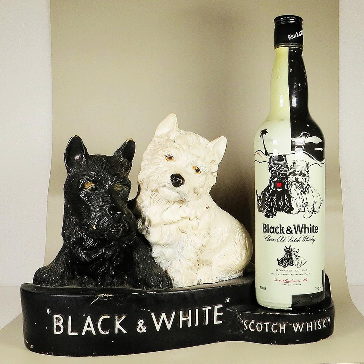 Buchanan's Black & White Choice Old Scotch Whisky with Scottie