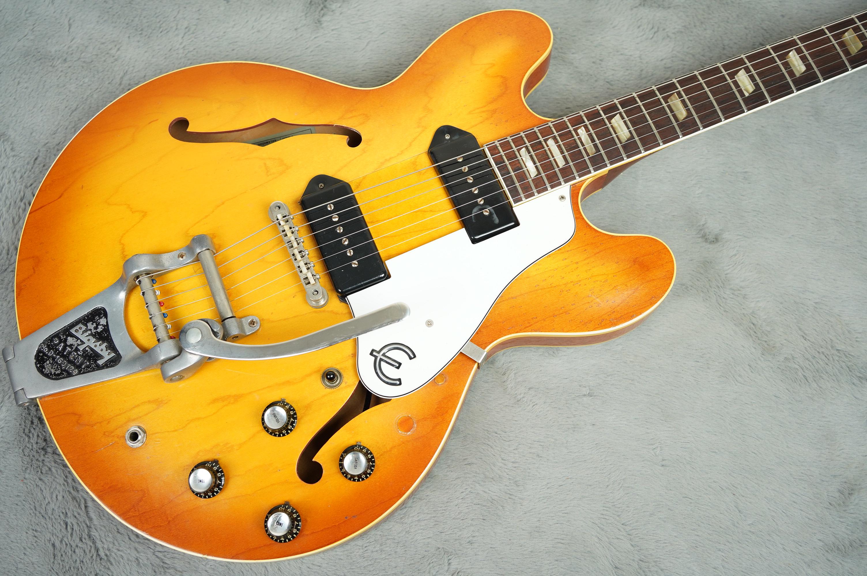 Epiphone deals casino bigsby