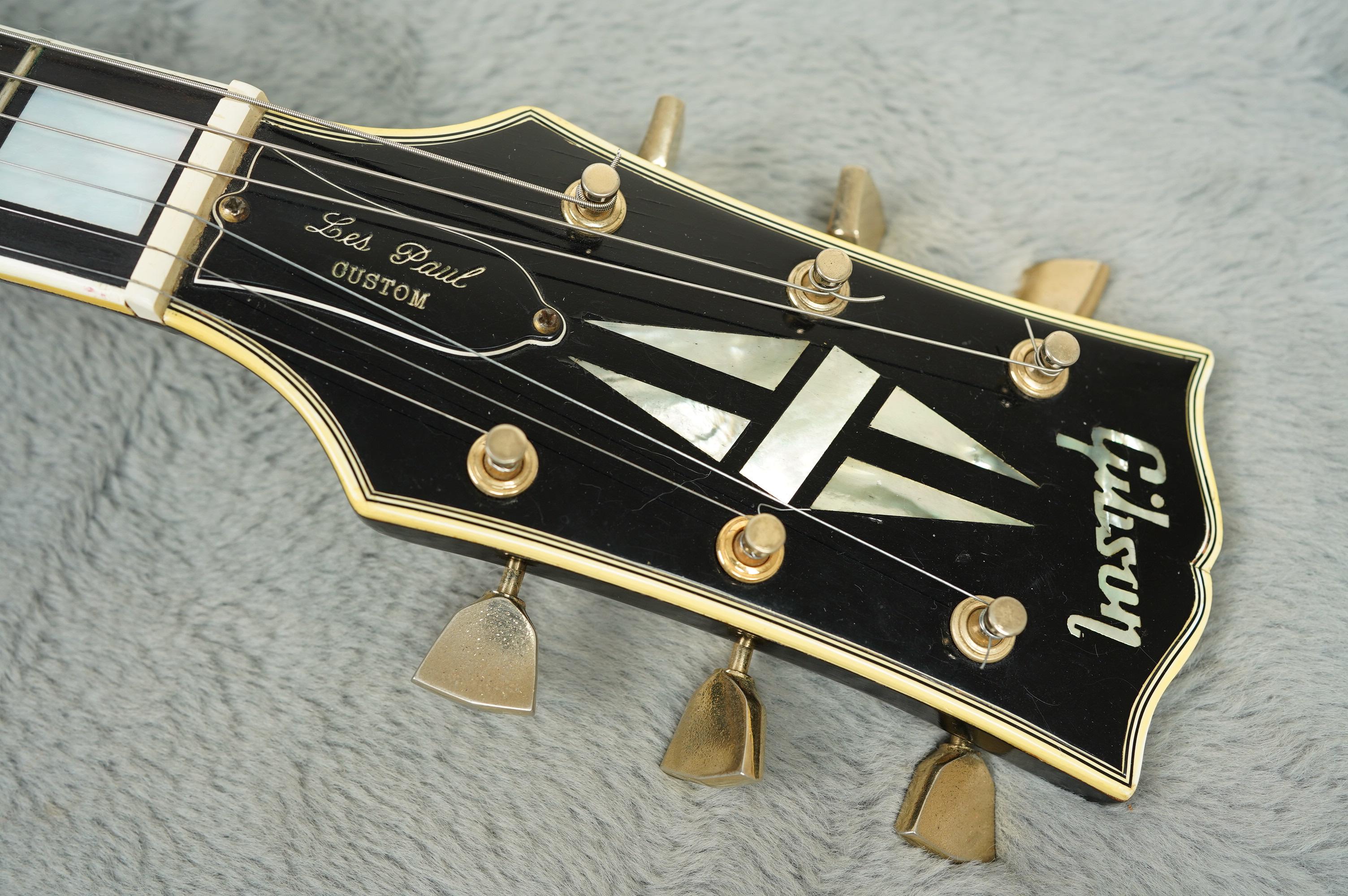 gibson les paul custom headstock