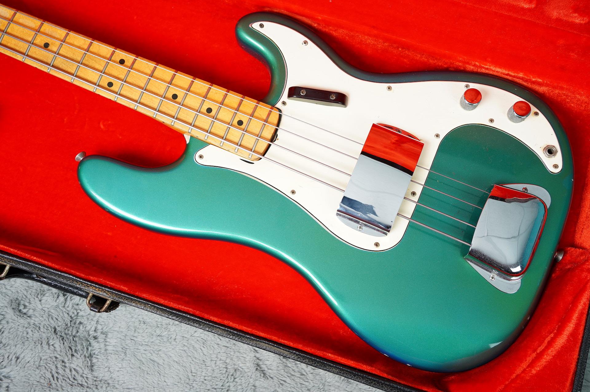 1968 Fender Precision Bass Maple Cap Lake Placid Blue + OHSC