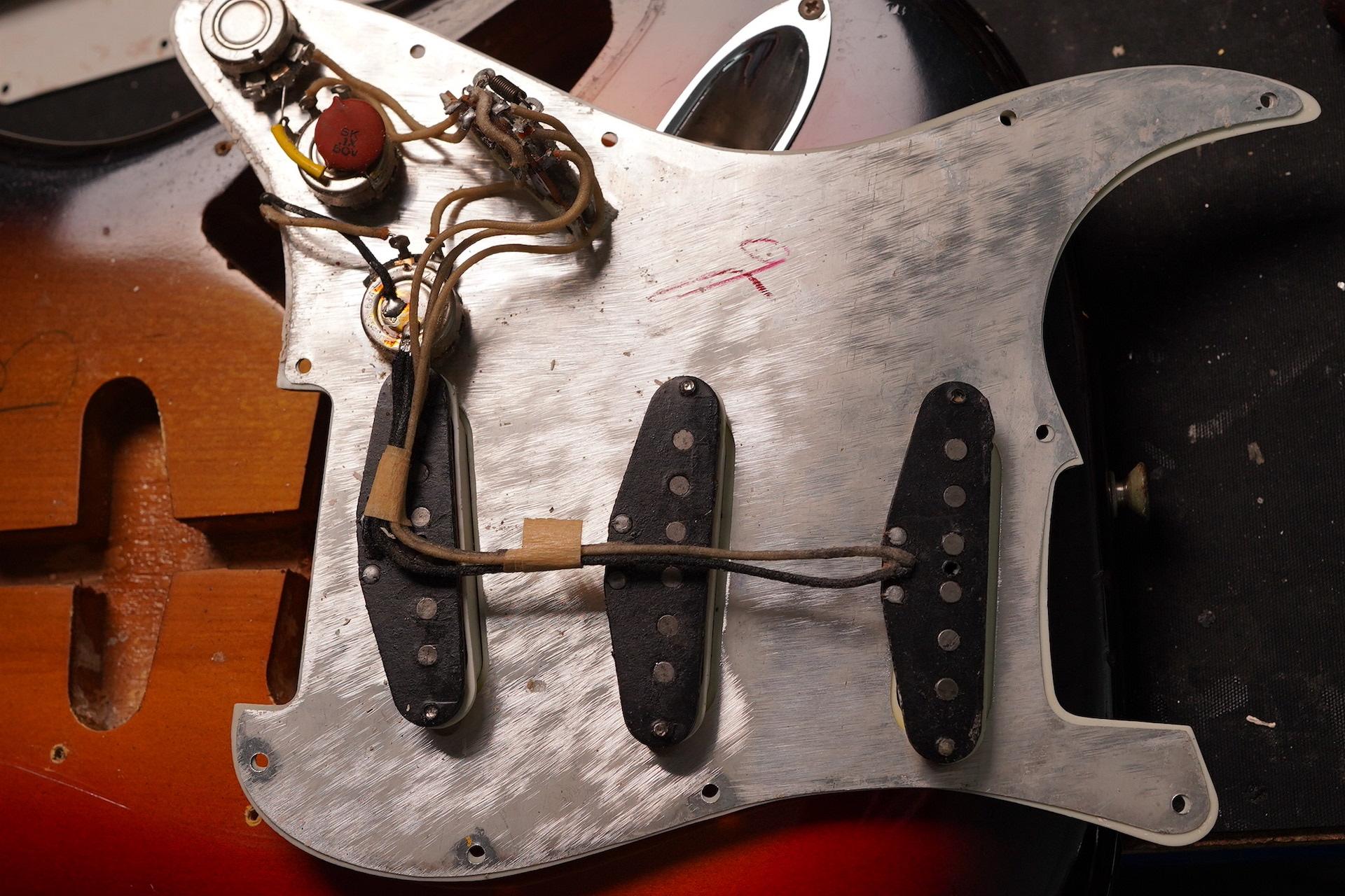 1963 Fender Stratocaster near MINT
