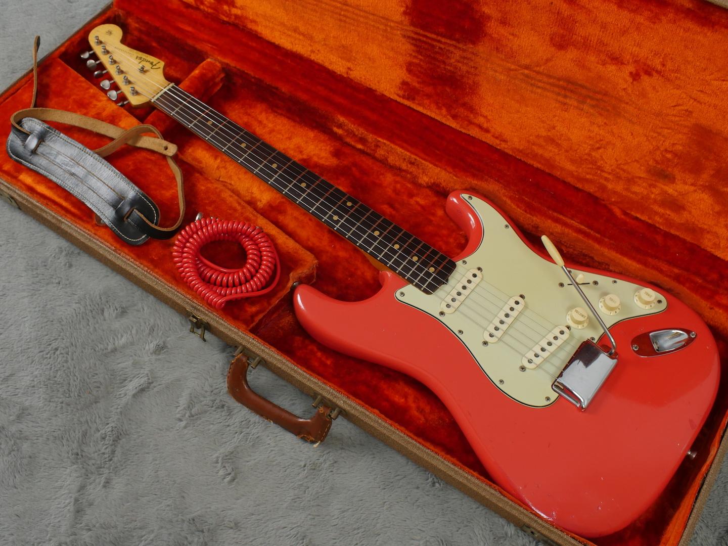 fender stratocaster fiesta red 1962