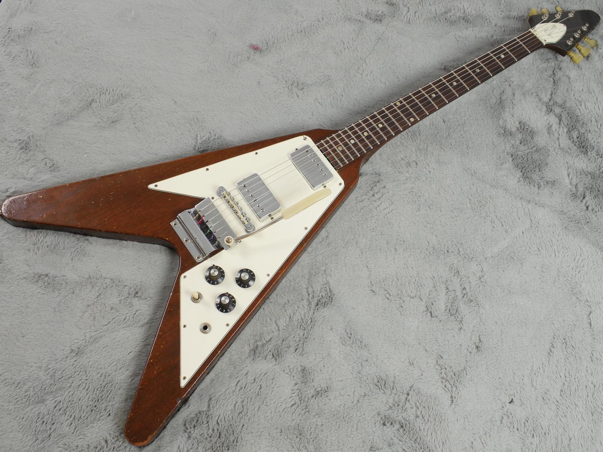 1969 Gibson Flying V Walnut Rare Black Headstock Front 7218