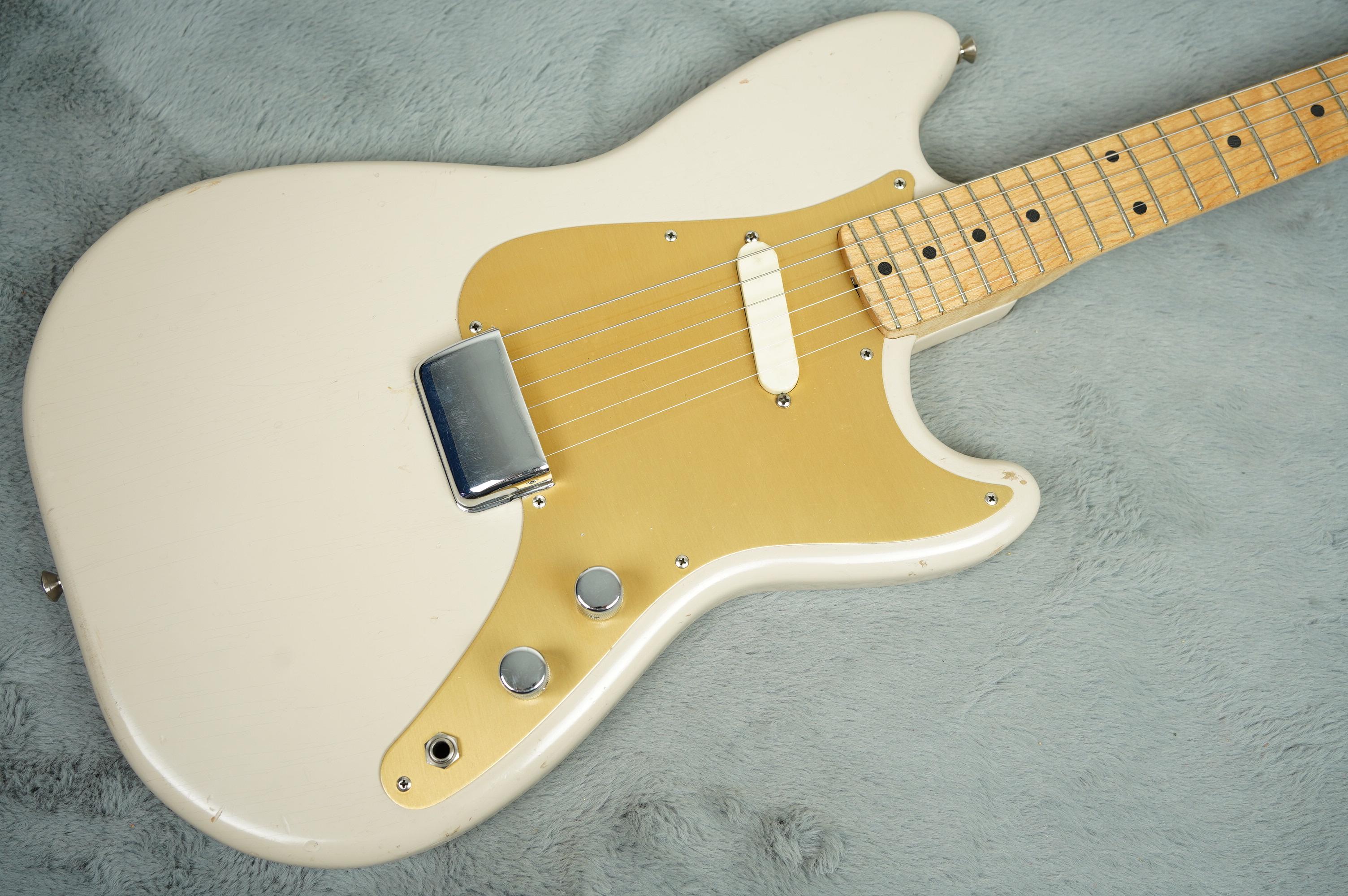 Fender musicmaster for deals sale