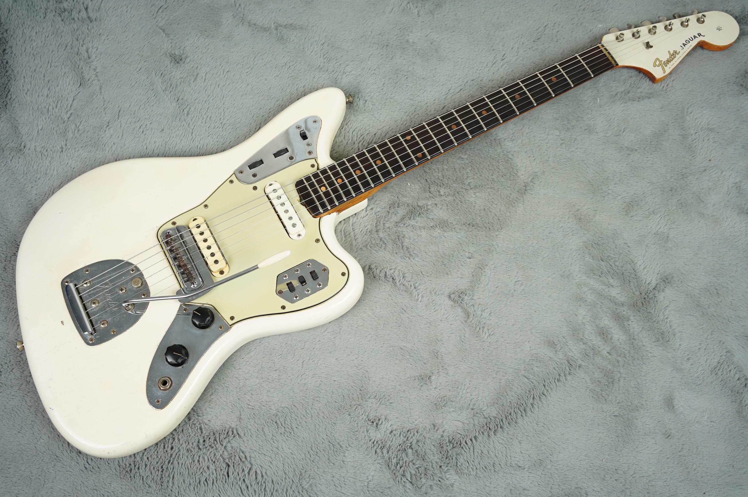 Fender Jaguar White