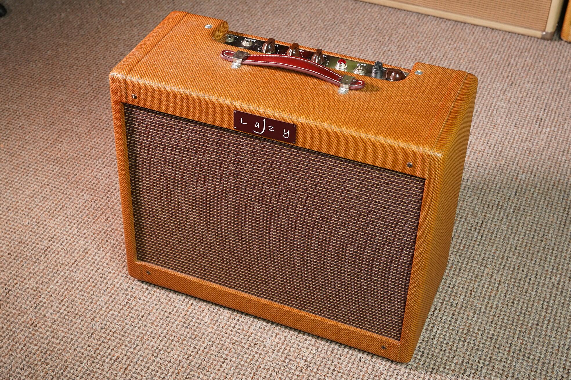 Lazy J 1 x 15 Speaker Cabinet