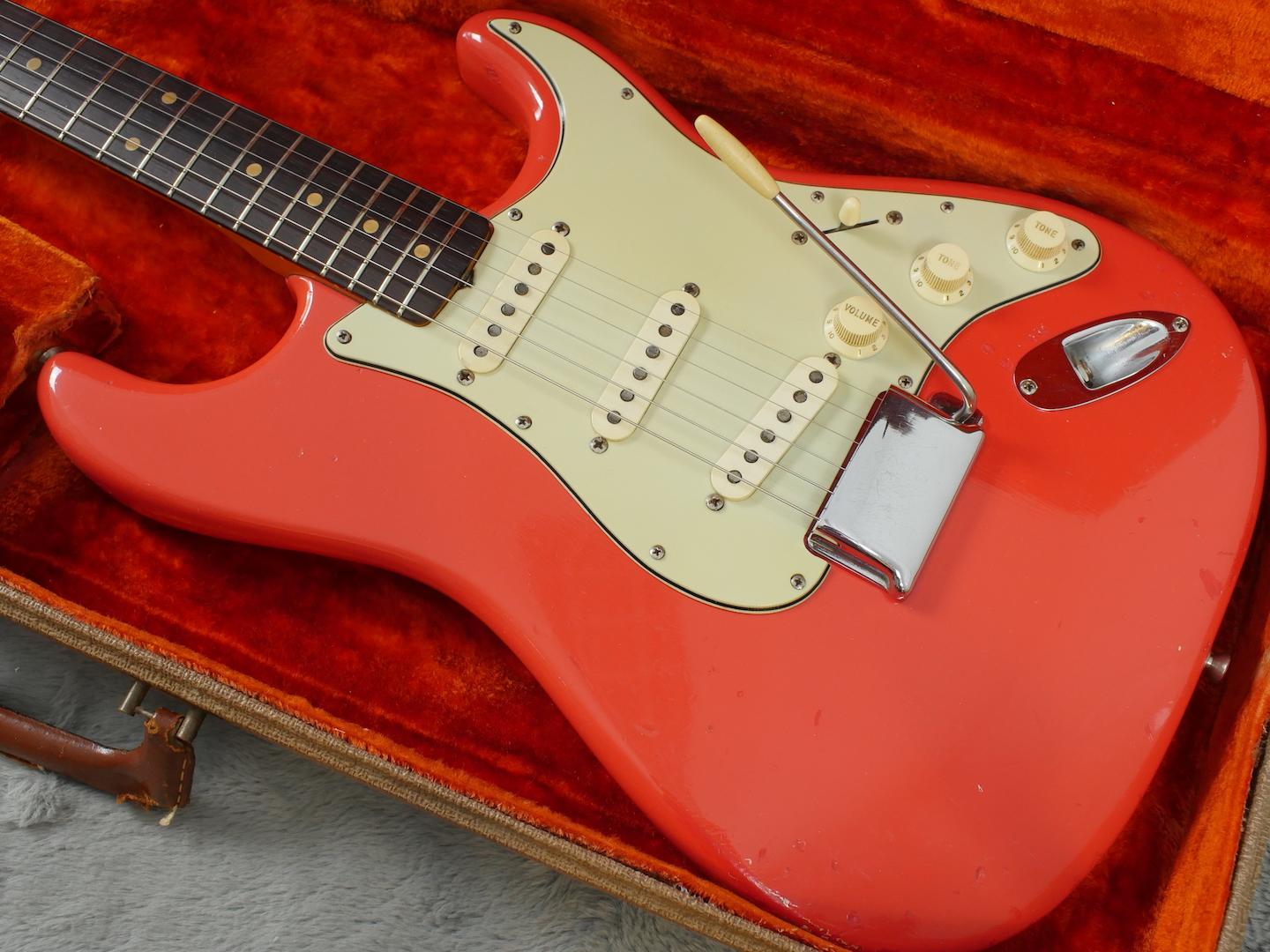 fender stratocaster fiesta red 1962