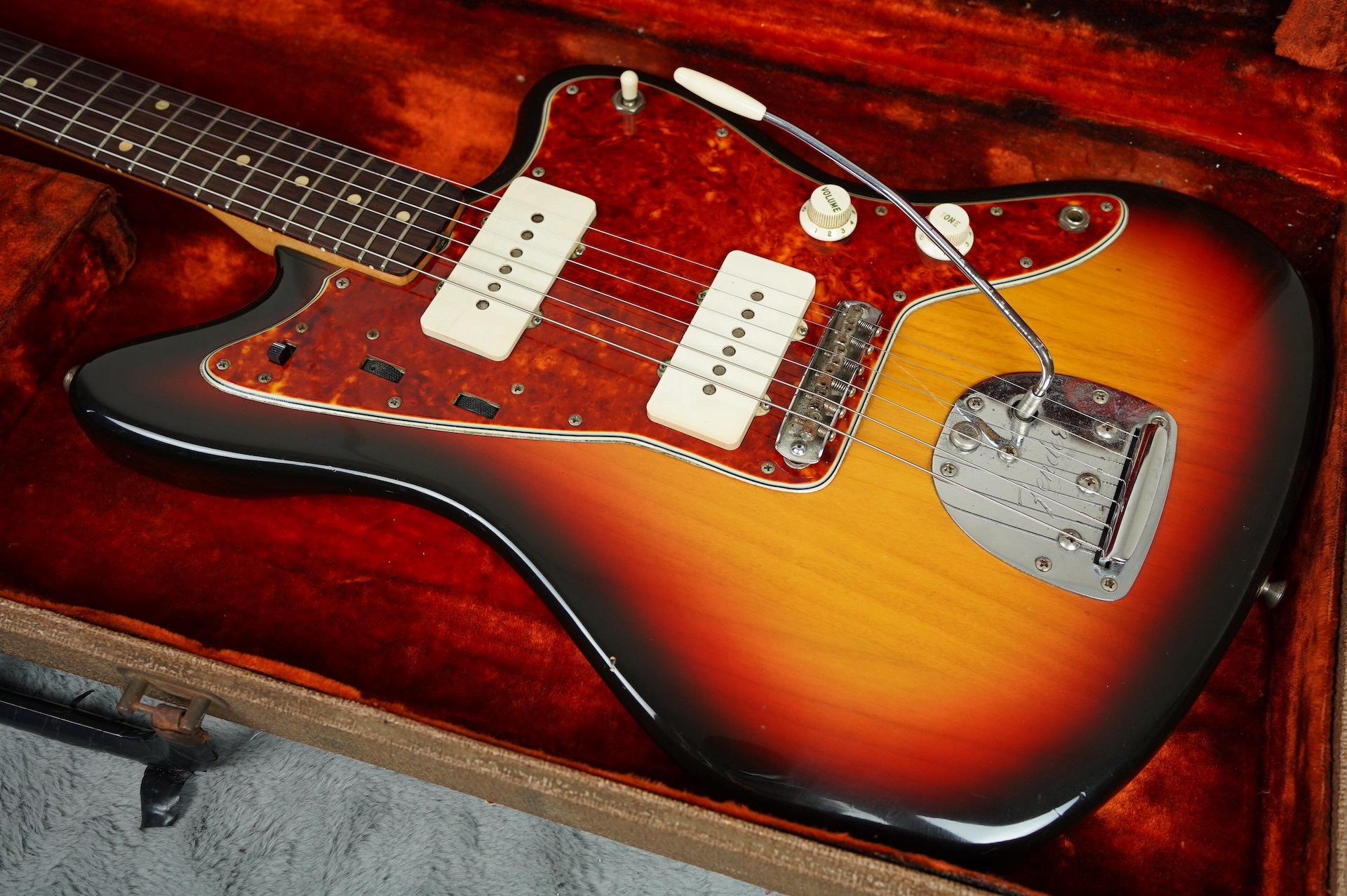 Fender jazzmaster deals second hand