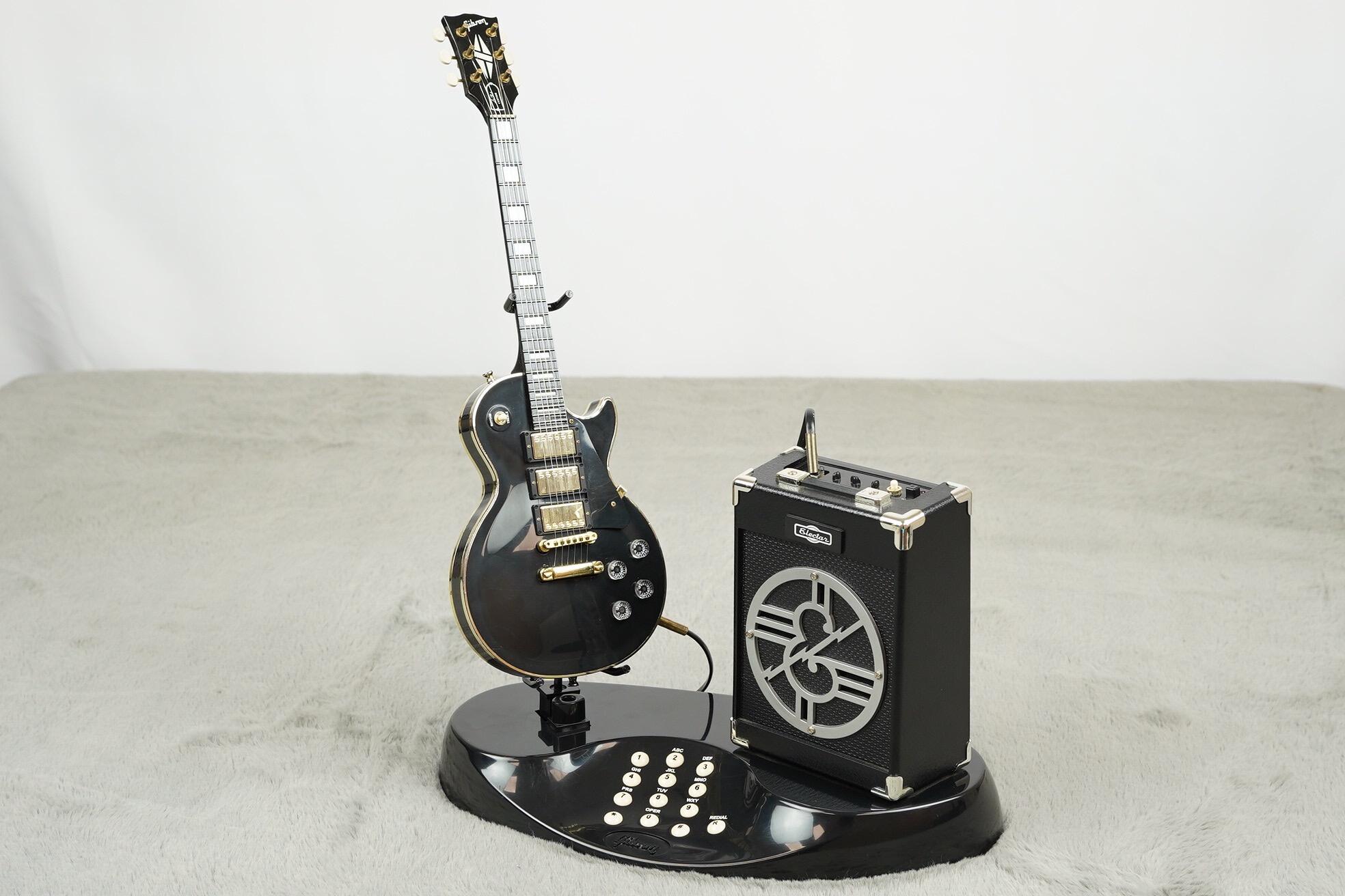 Gibson Black Les Paul Telephone