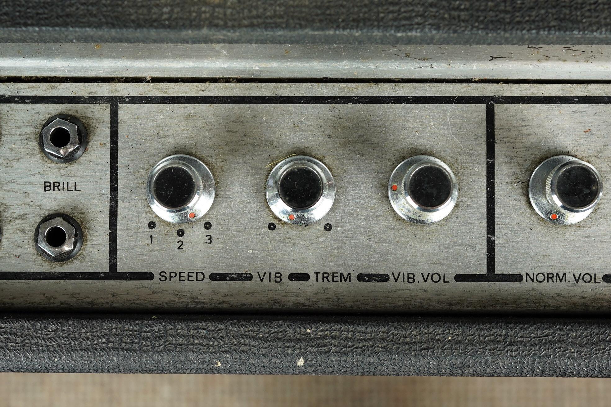 1971 Jennings JV-40 Amplifier
