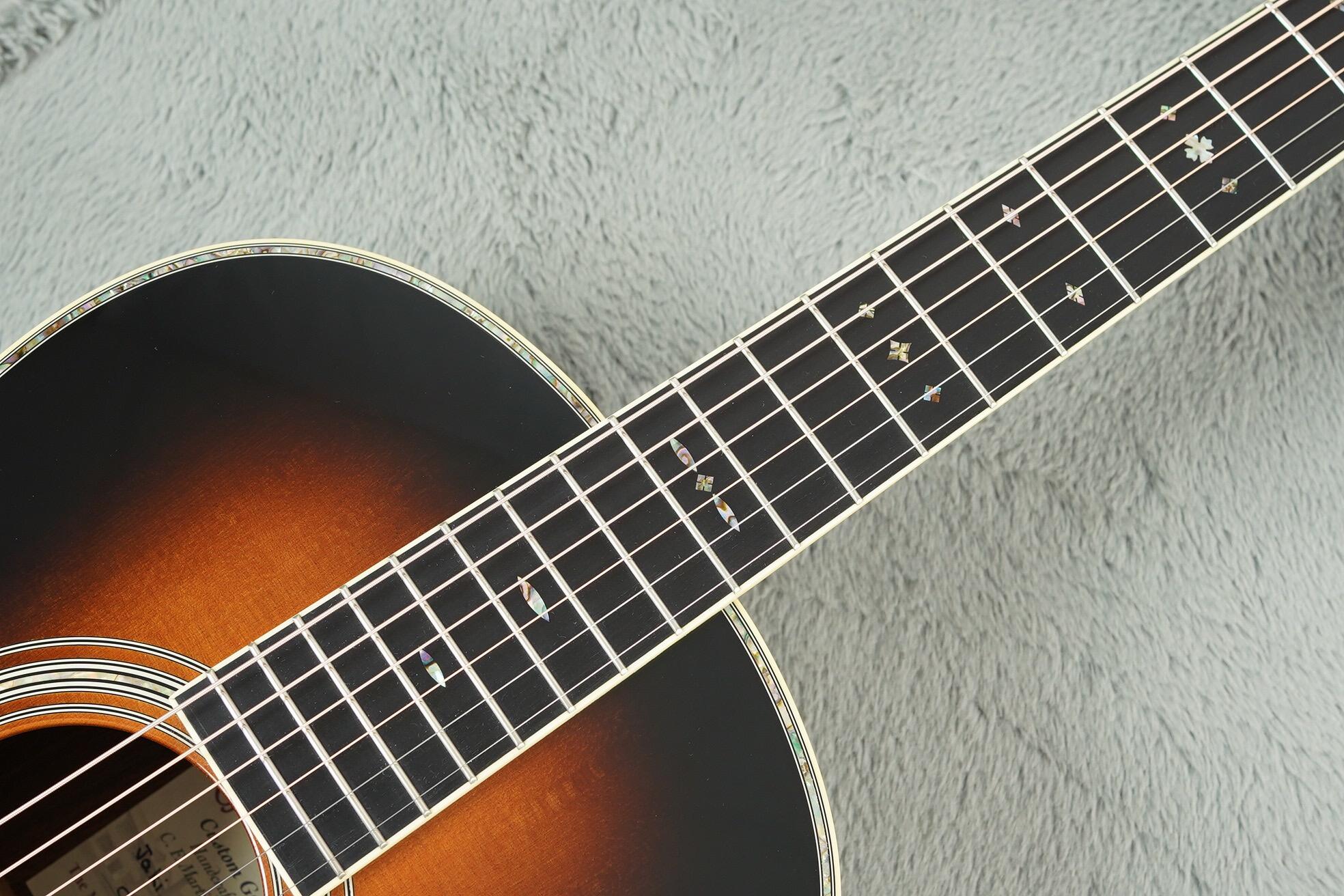 2005 Martin 000-28 Custom, Sunburst