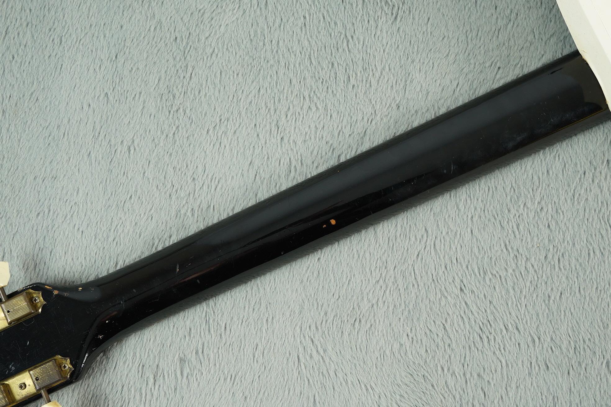 1960 Supro 1524 Dual Tone