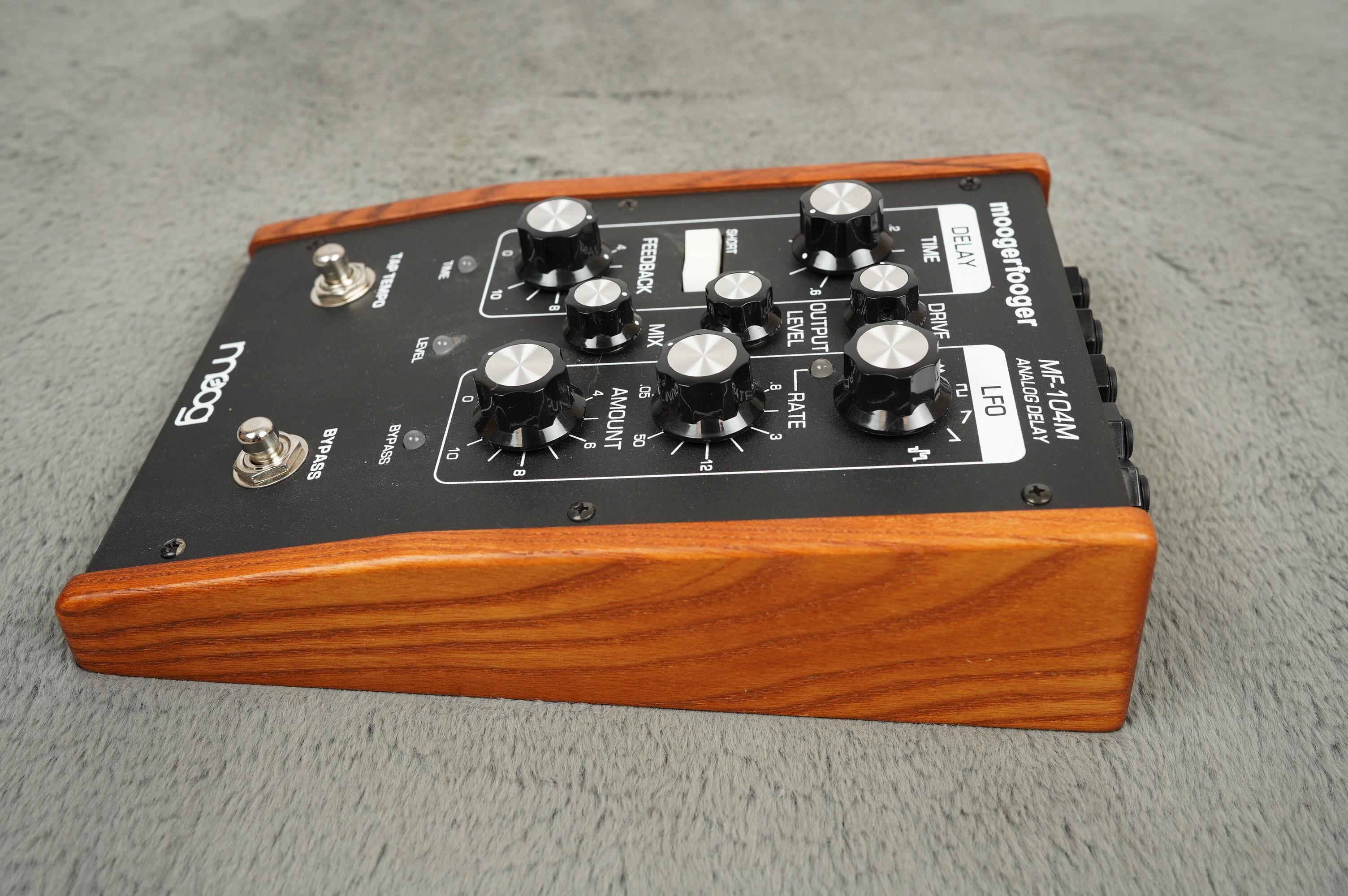 Moogerfooger MF-104M Analog DELAY