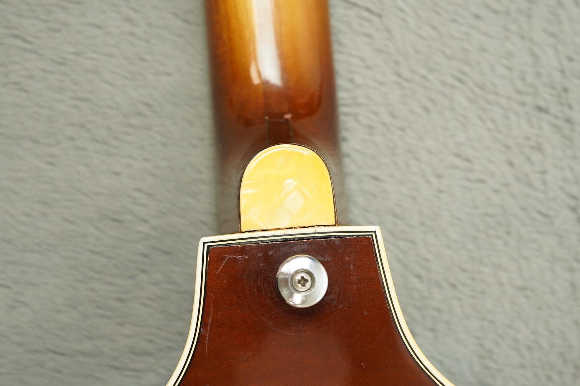 1963 Hofner Violin Bass