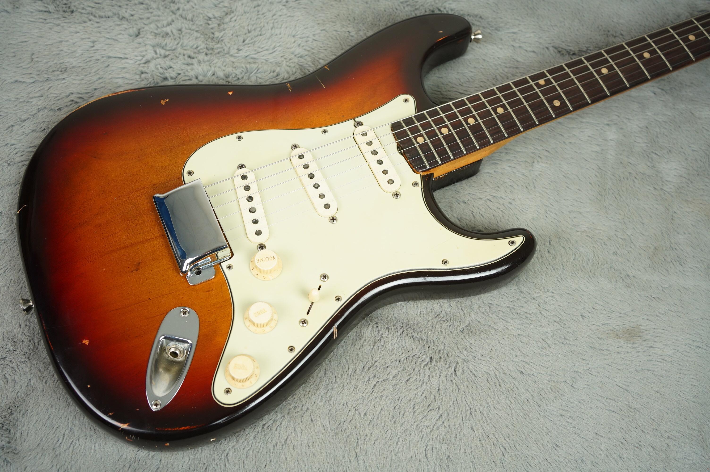 1961 Fender Stratocaster refin