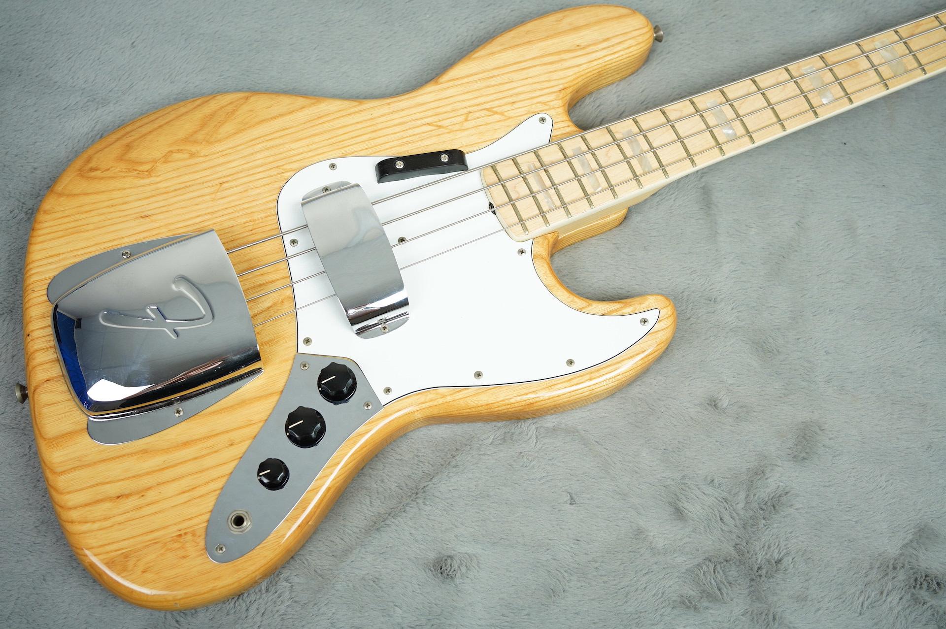 1974 Fender Jazz Bass Natural near MINT