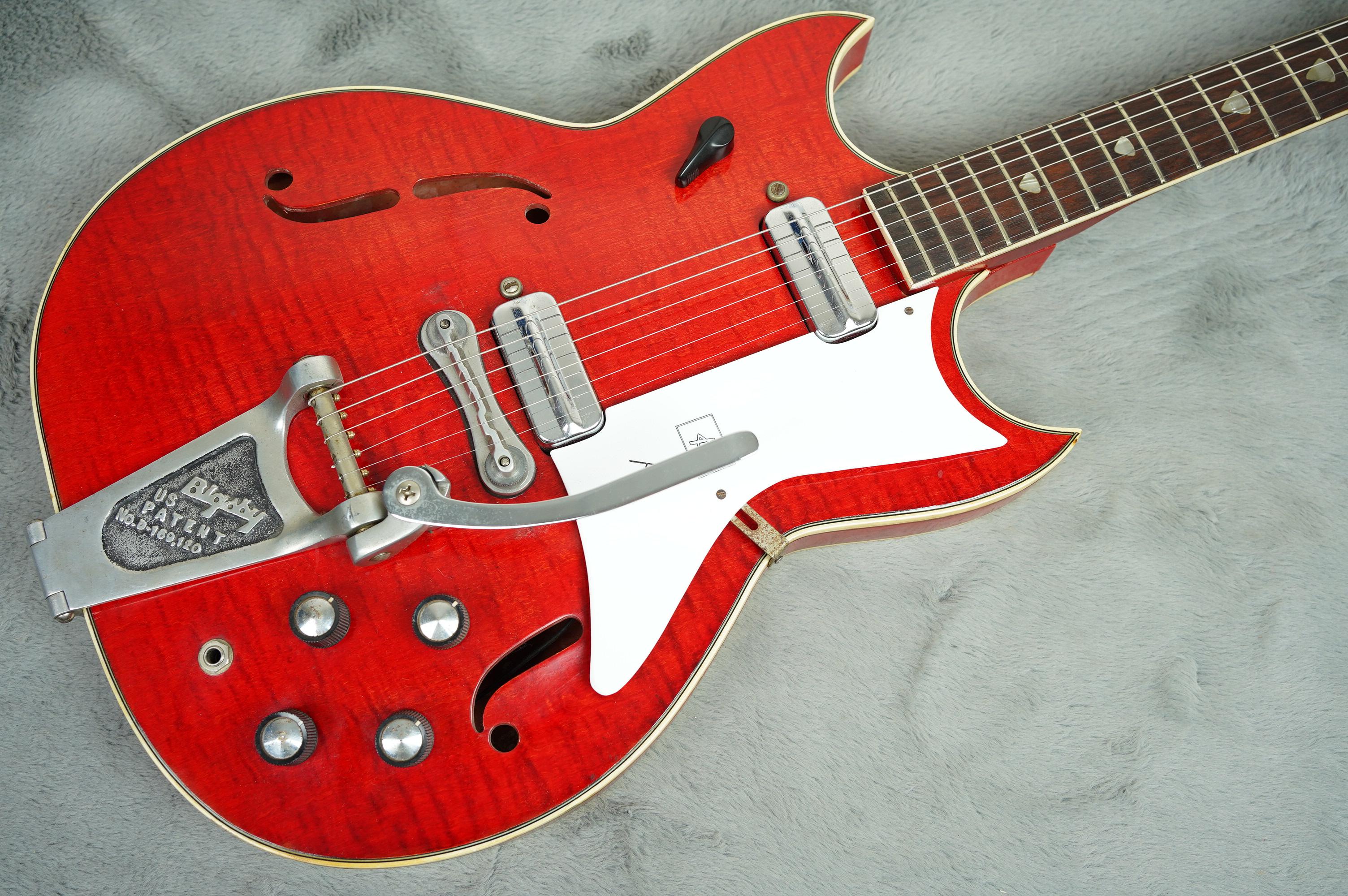 1957 Supro Dual Tone + OHSC