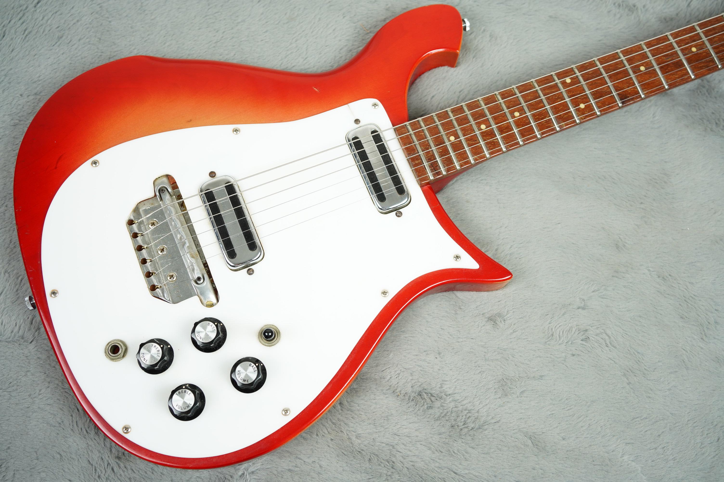 1957 Supro Dual Tone + OHSC