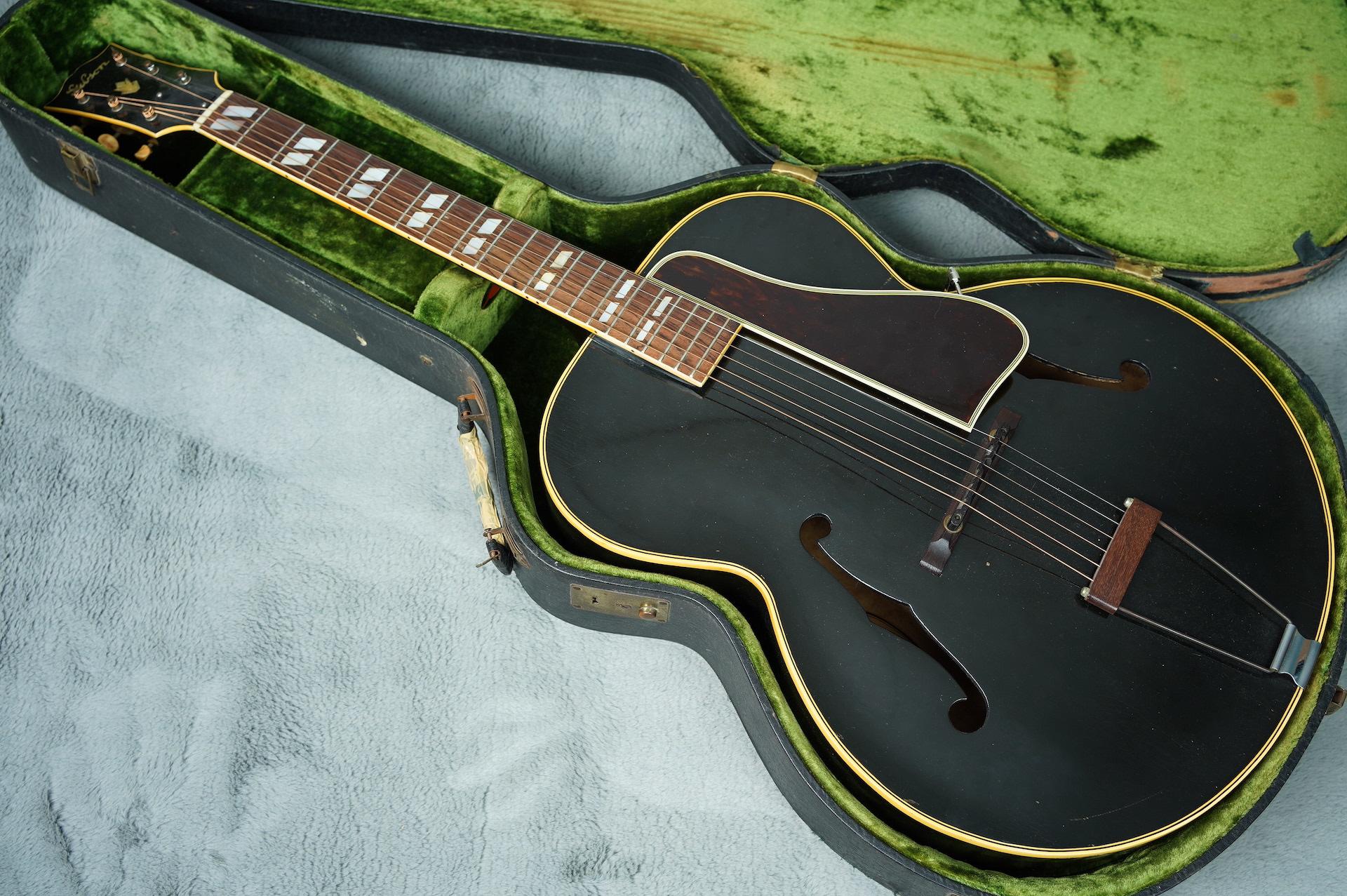 1944 Gibson L7 factory Black + OHSC - really Nice!