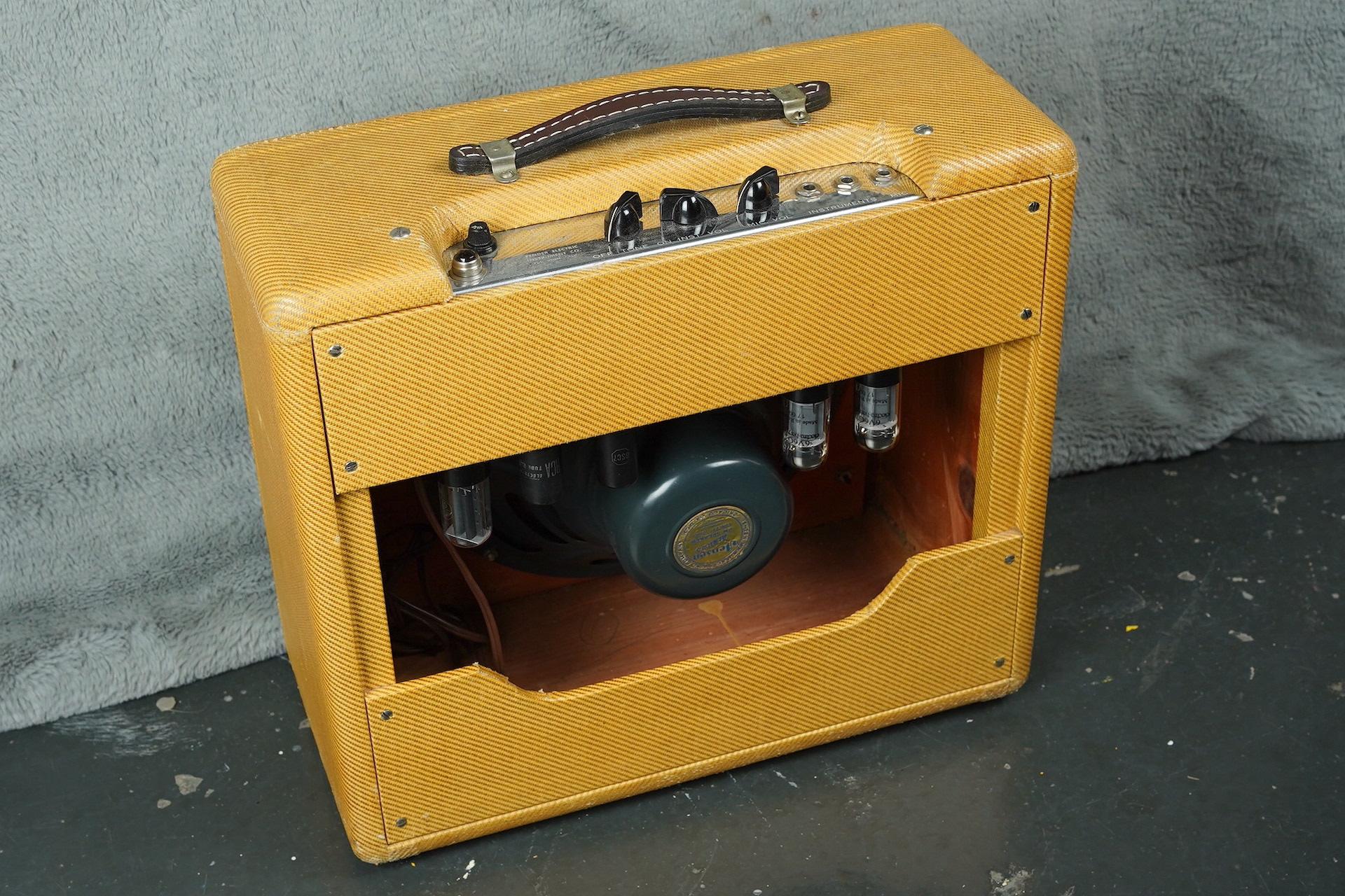 1950 Fender Tweed Deluxe TV Front Amplifier