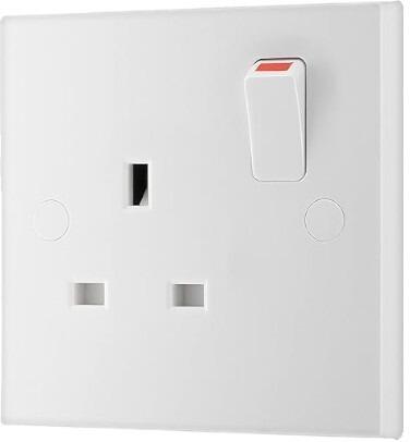 BG Electrical 1 Gang Single Pole 13A Switched Socket, Moulded White ...