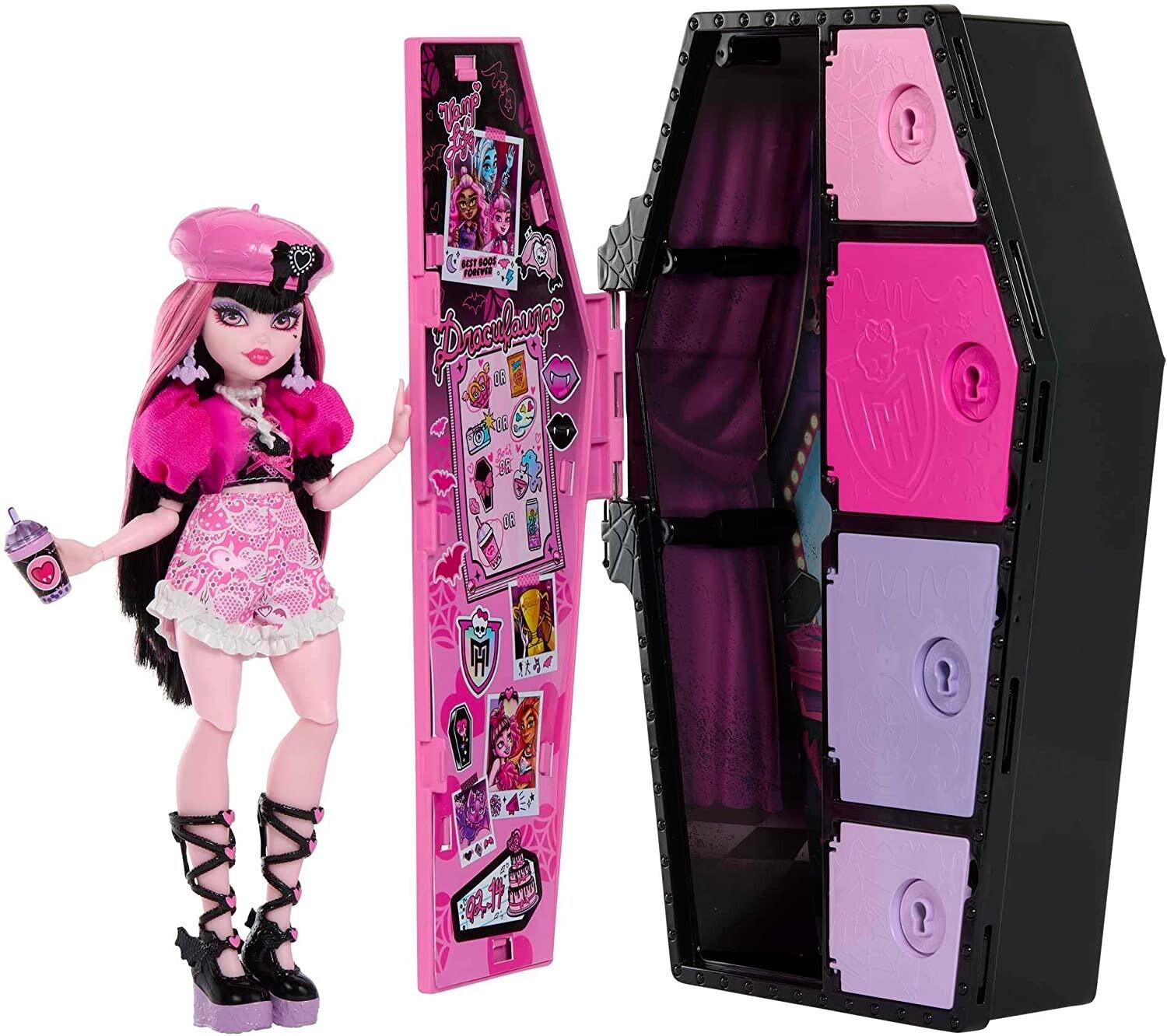 Monster High Skulltimate Secrets Doll and Fashion Set, Draculaura with Dress-Up Locker and 19+ Accessories