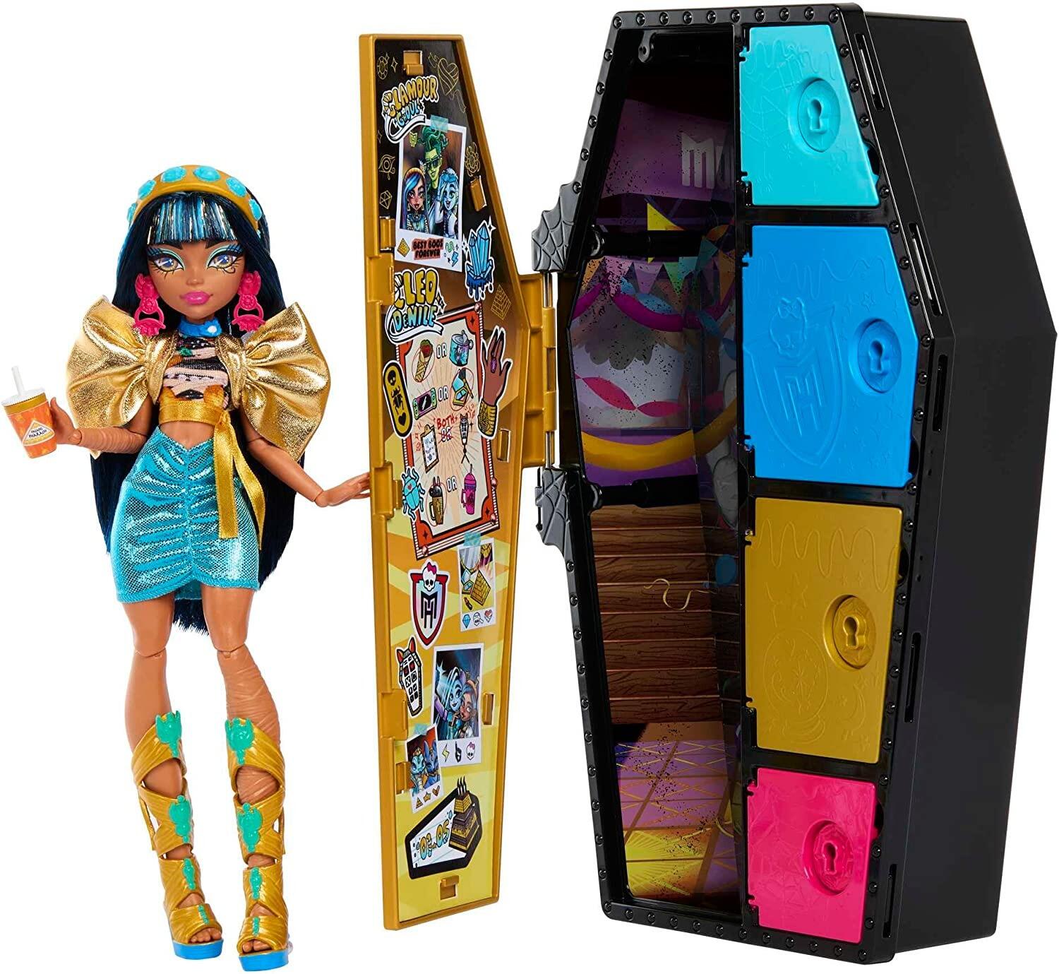 Monster High Doll and Fashion Set, Cleo De Nile with Dress-Up Locker and 19+ Accessories