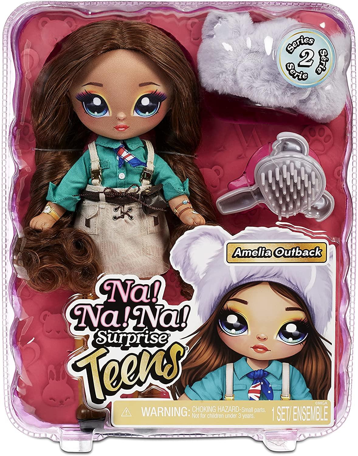 Na! Na! Na! Surprise 575962EUC Belle Family Soft Set of 3 with 2 Fashion 1  Toys for Kids-Lavender Kitty with Long Hair Dolls, 12 Removable Accessories