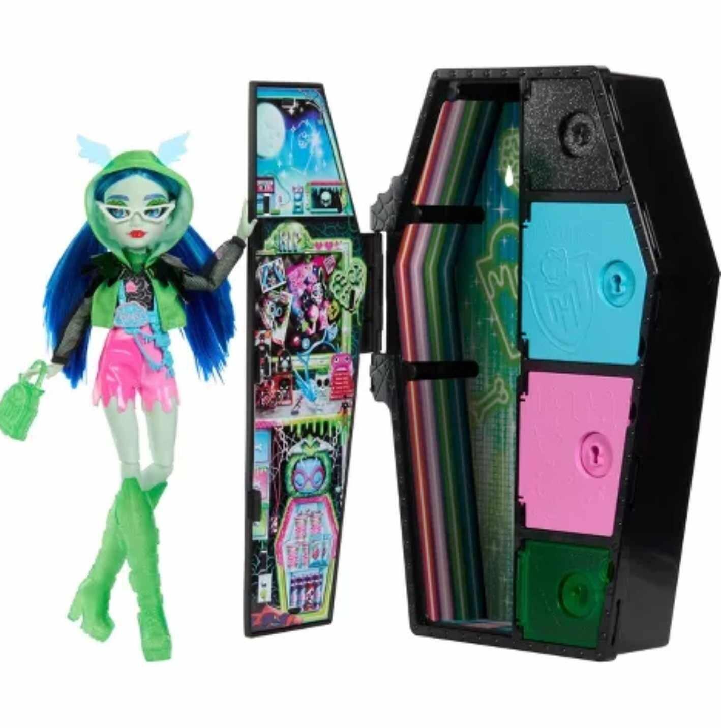 Monster High Doll and Fashion Set, Ghoulia Yelps Doll, Skulltimate Secrets: Neon Frights