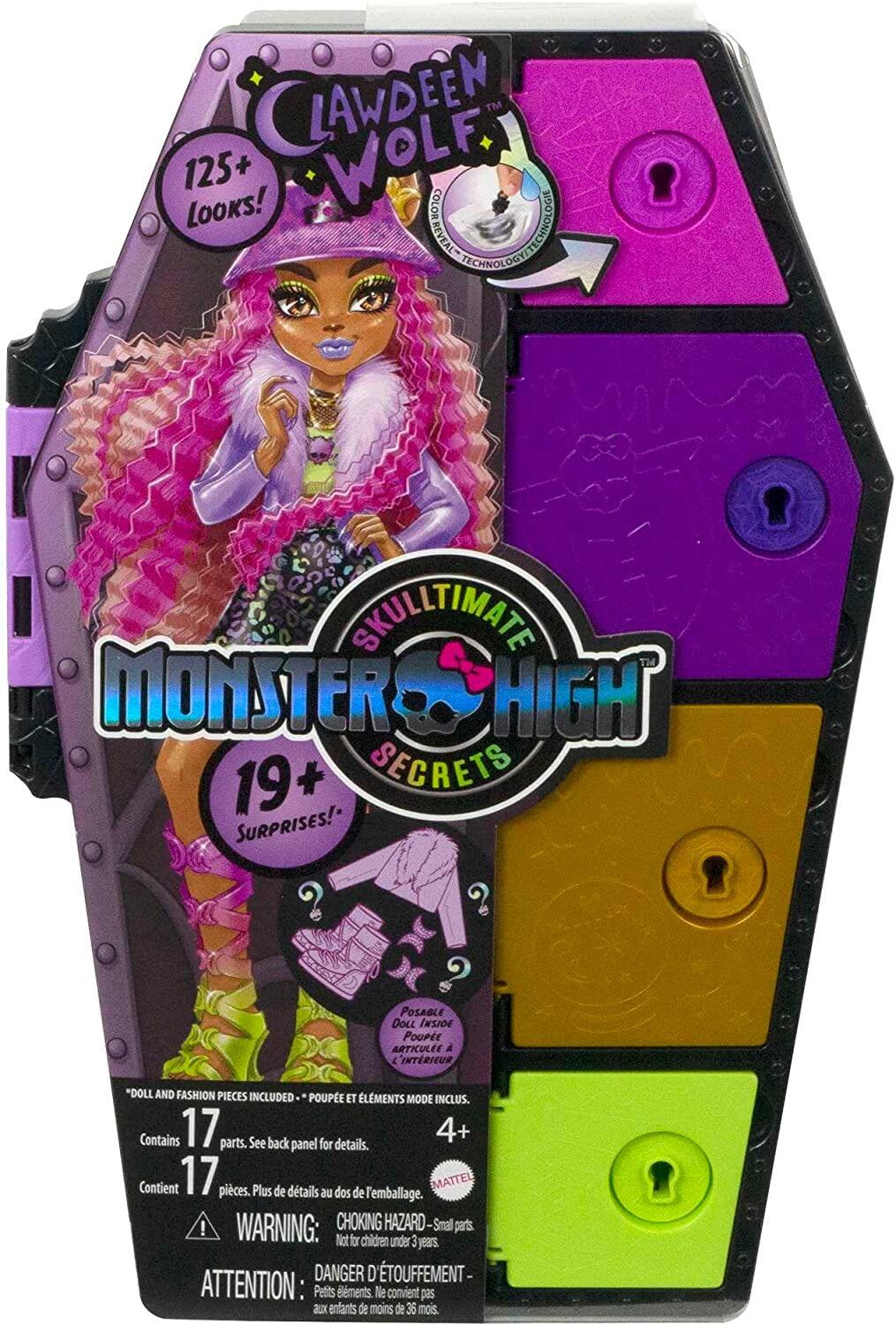 Monster High Skulltimate Secrets Doll and Fashion Set, Clawdeen with Dress-Up Locker and 19+ Accessories