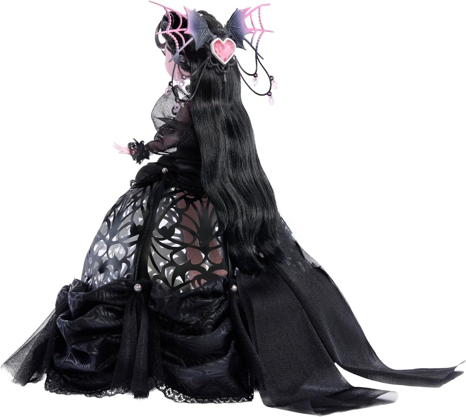 Monster High Draculaura Doll, Vampire Heart in Extravagant Black Ballgown with Elegant Headpiece and Accessories
