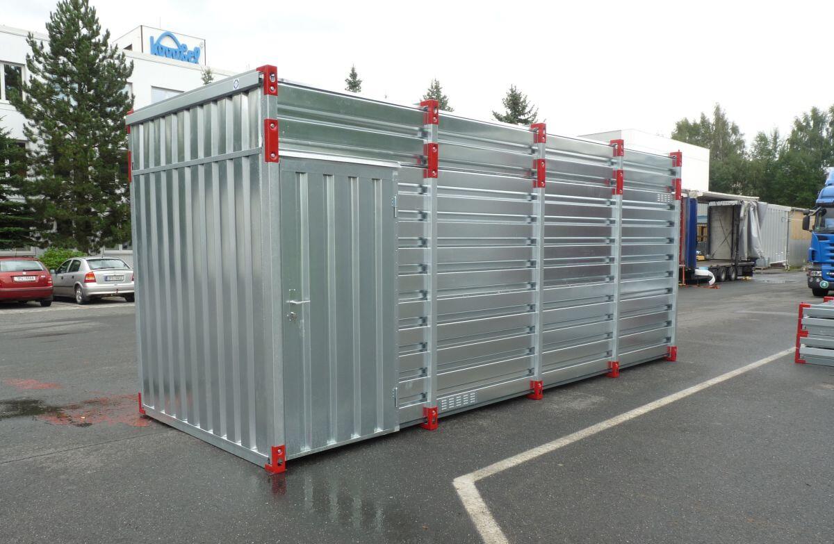 Side door container with high roof