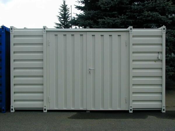 Industrial Storage with Flat pack Containers