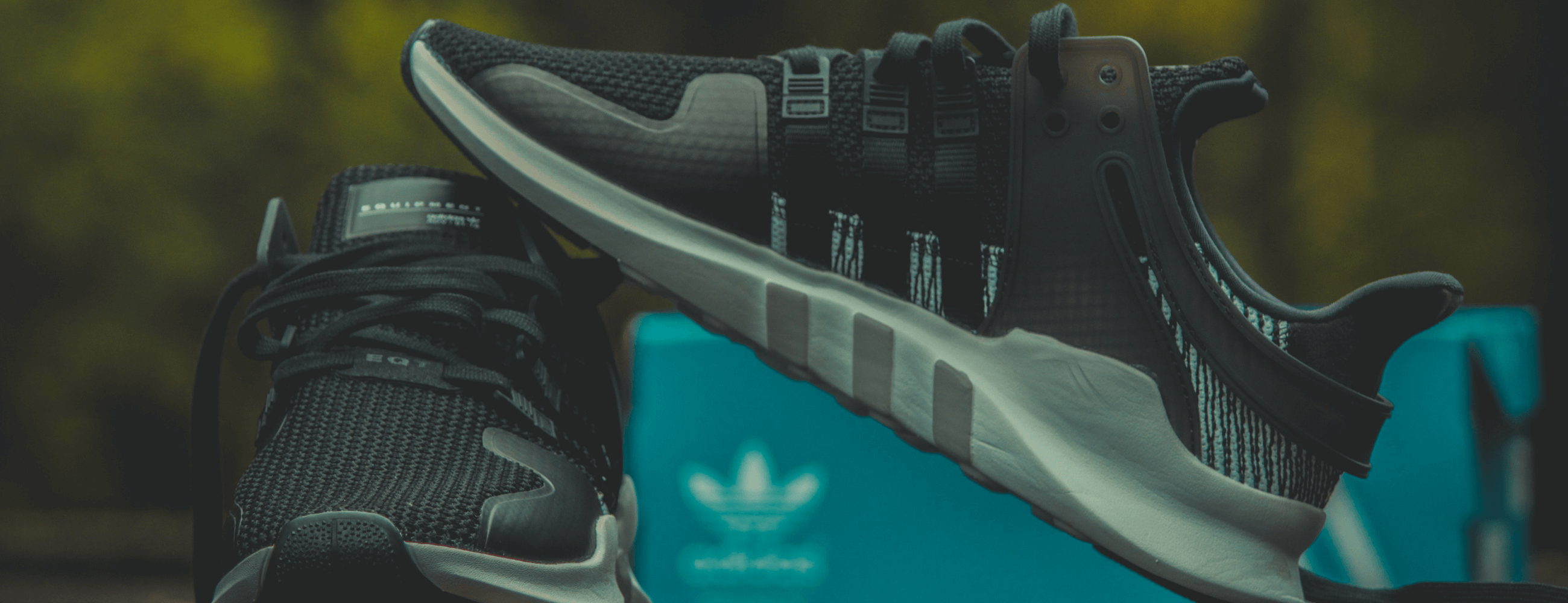 <h2>Save up to 30% off RRP</h2><h3>All trainers & footwear<h3>
