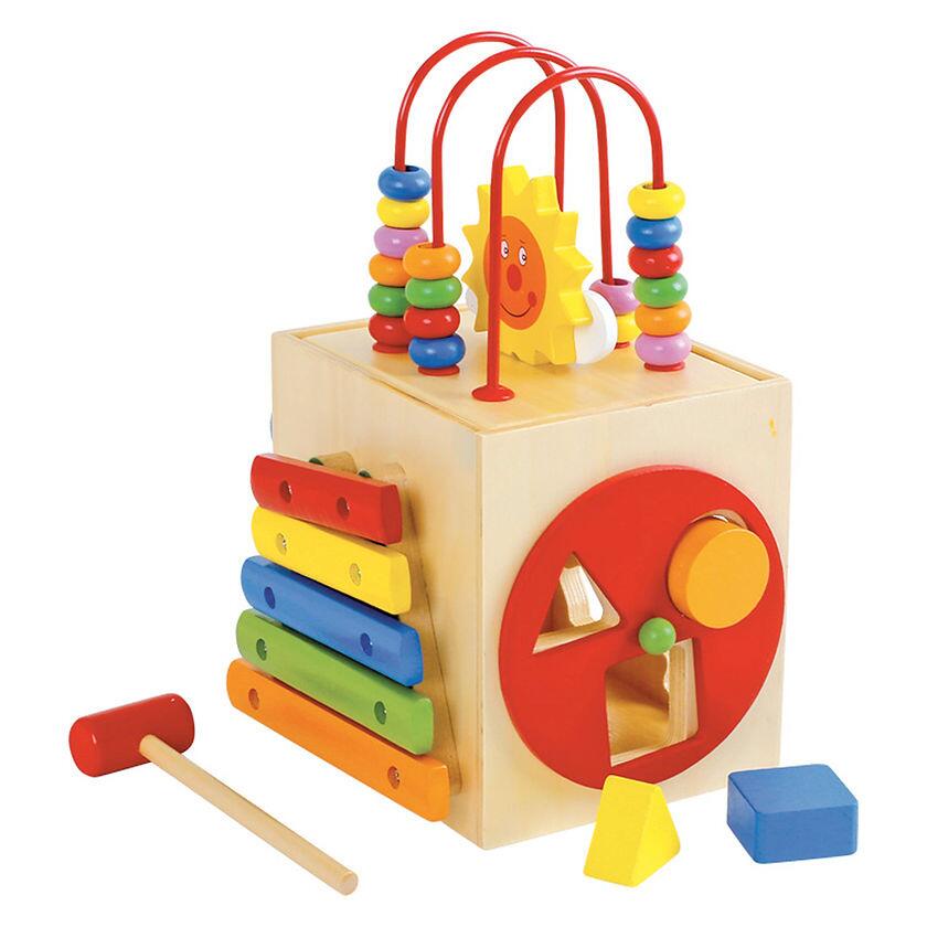 Match the shapes into the shape sorter cube