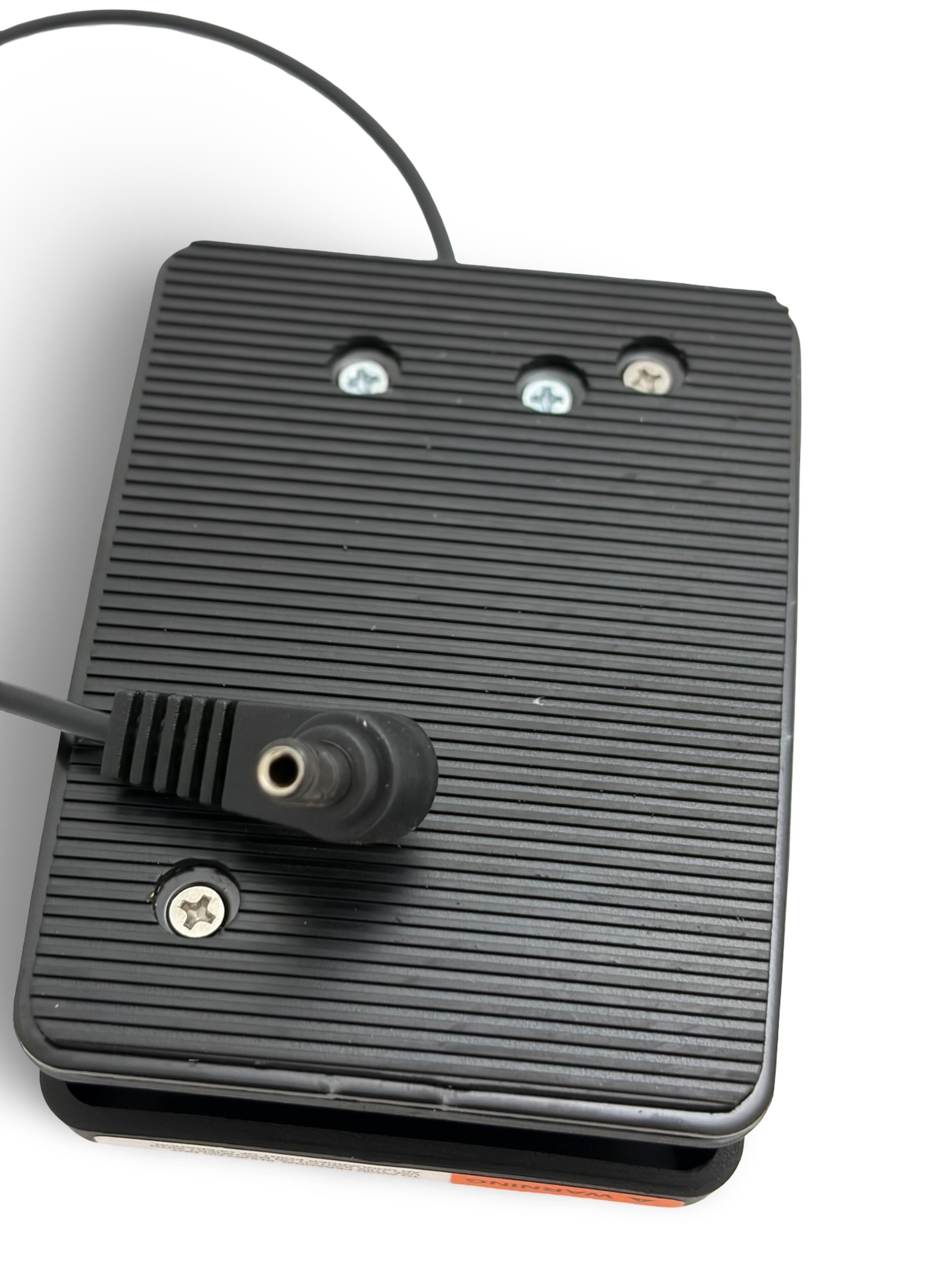 Premium Spot Welder Foot Pedal – SUNKKO / Glitter Compatible (5M Lead) 1