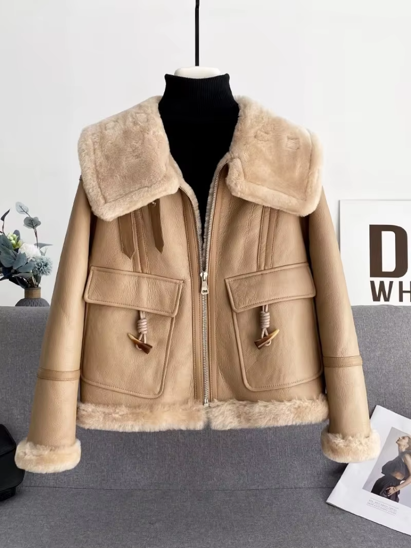 100% Sheepskin Shearling and Genuine Leather Women's Jacket, with Square Collar, Zipper, Short Overcoat, Outerwear (190)