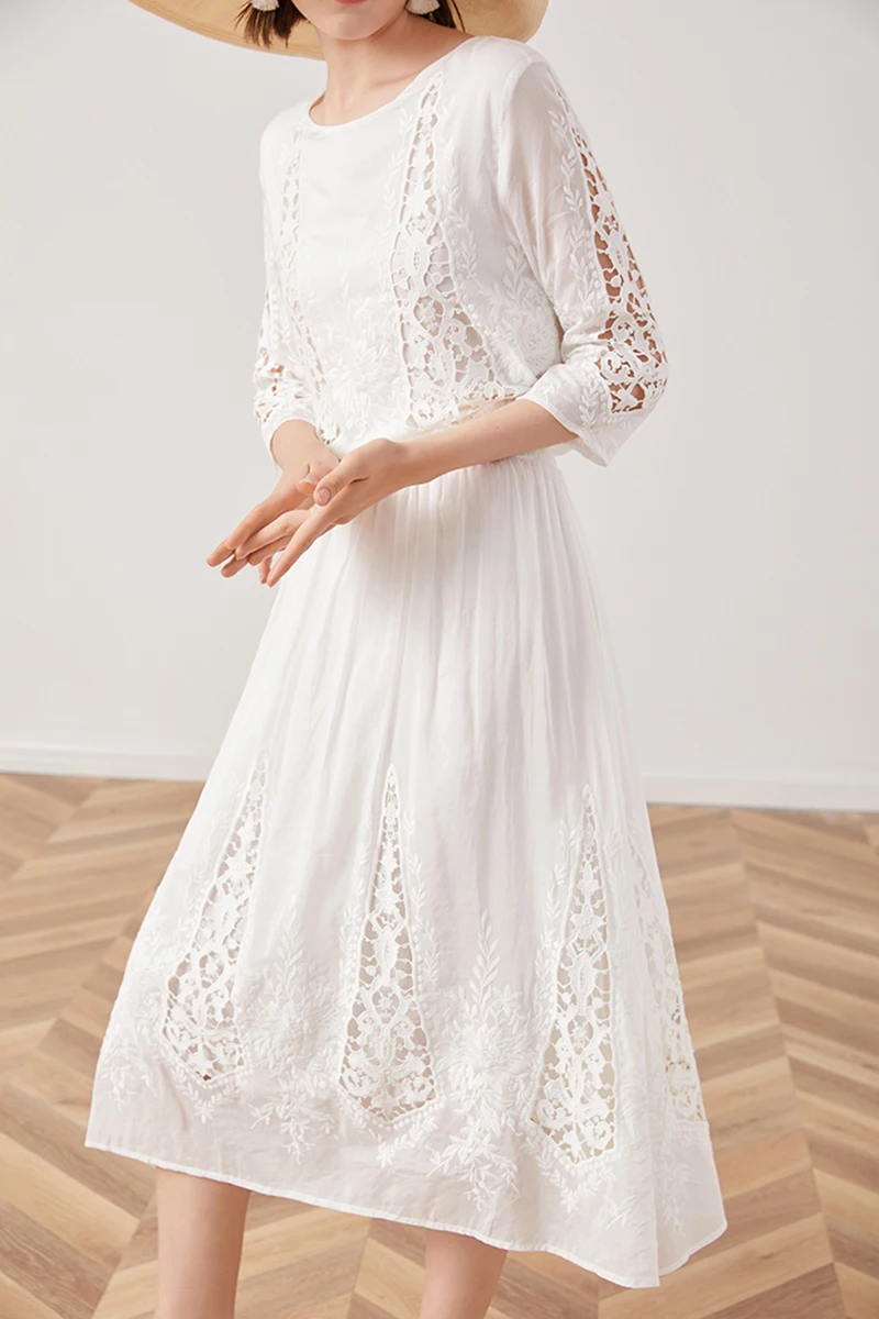 70% Cotton 30% Mulberry Silk White Cutwork Lace and Floral Embroidery Dress