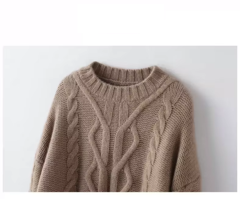 100% Wool Cable Knit Women's Round Neck Sweater, Knitwear (74)