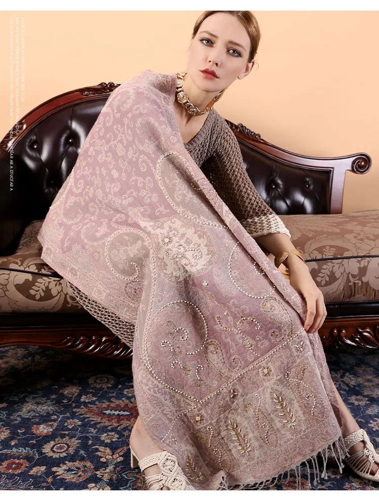 100% Merino Wool Women's Scarf, Made in India, Kashmir, Handmade Embroidery, 180-70cm, Shawls and Wraps, Pashmina Wool Scarves (141d)