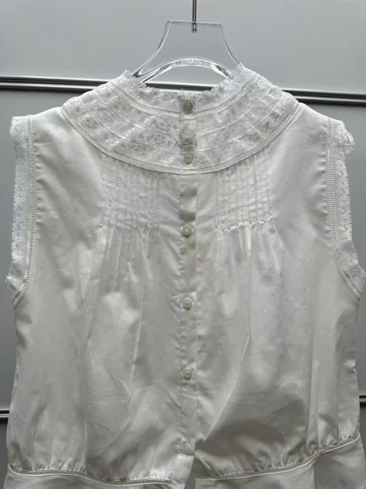 100% Ramie White Lace Embroidery Tank Top, Lace Front and Back Sleeveless Shirt, Round Neck Vest (45d)