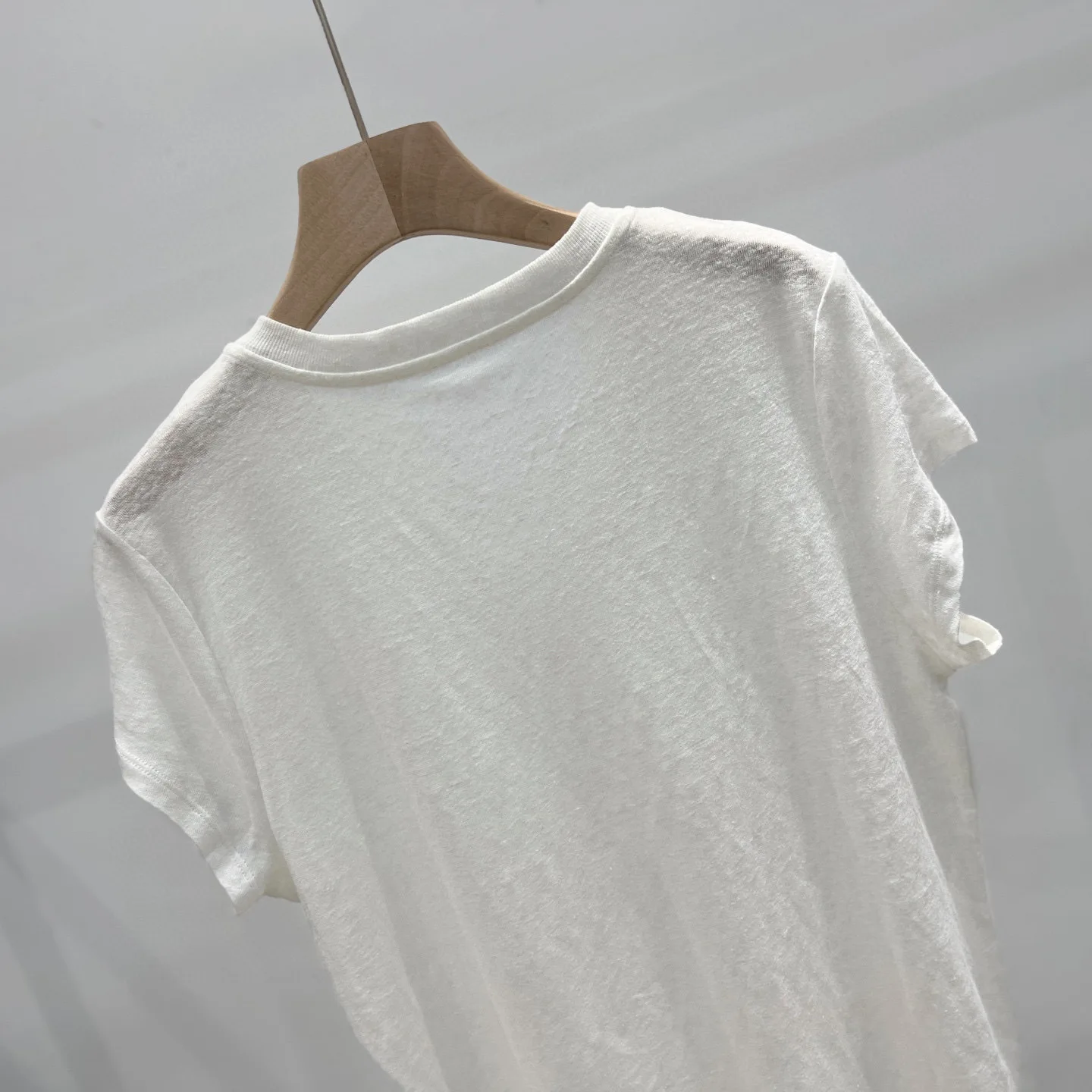 100% Linen Women's Casual T-shirt, V-Neck and Short Sleeve Fine Knit Jersey Tee (45f)