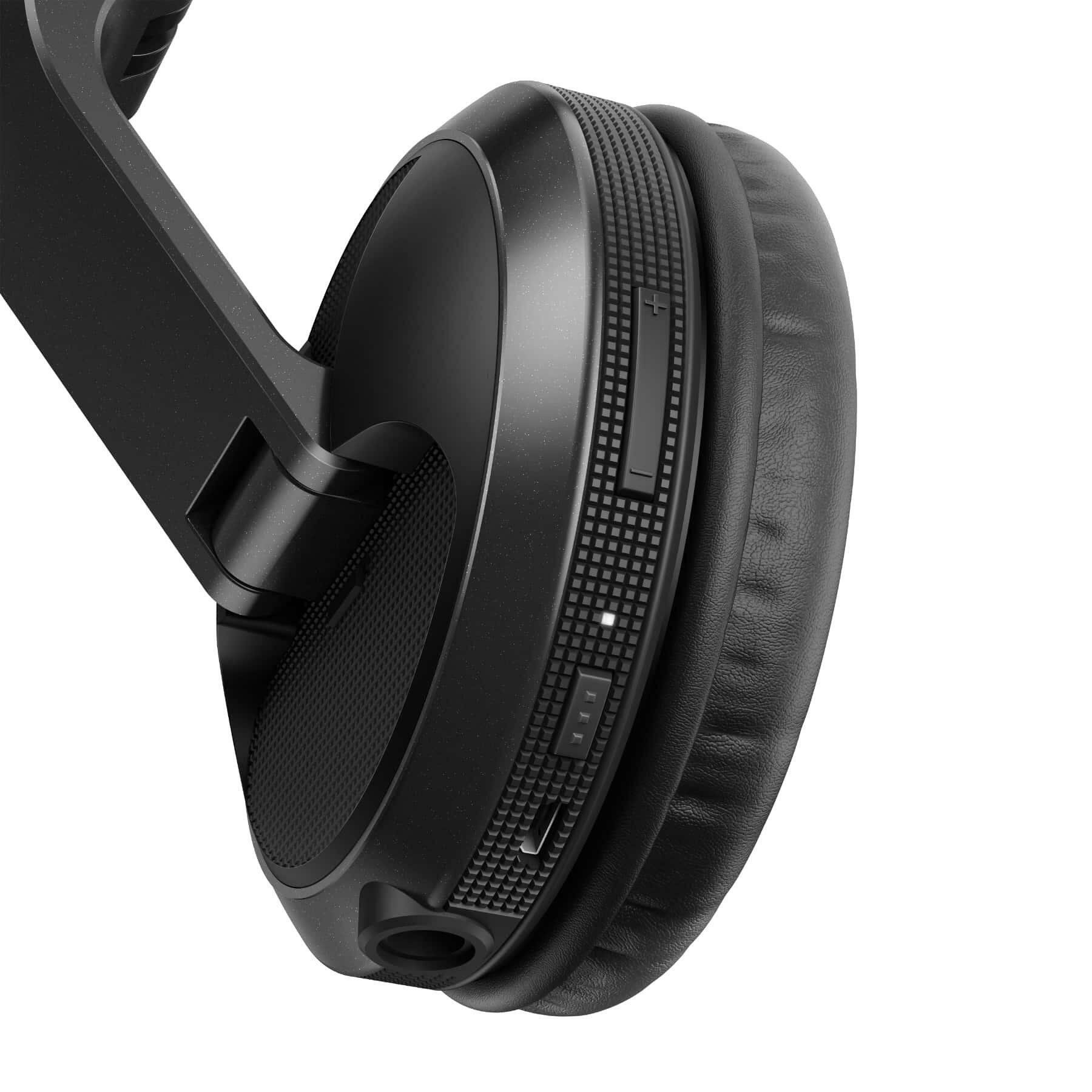 Pioneer DJ HDJ-X5BT-K & HDJ-HC02 Package