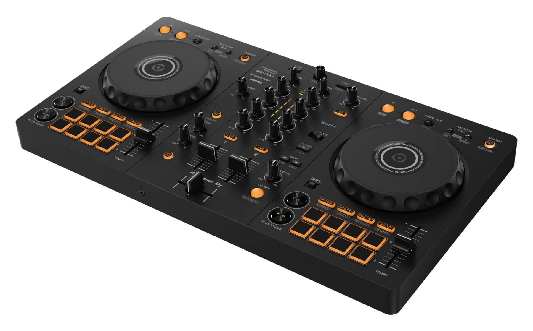 Pioneer DJ DDJ-FLX4 DJ Controller angle