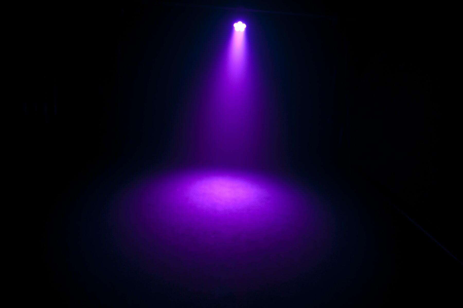 Chauvet DJ SlimPAR T6BT aerial purple