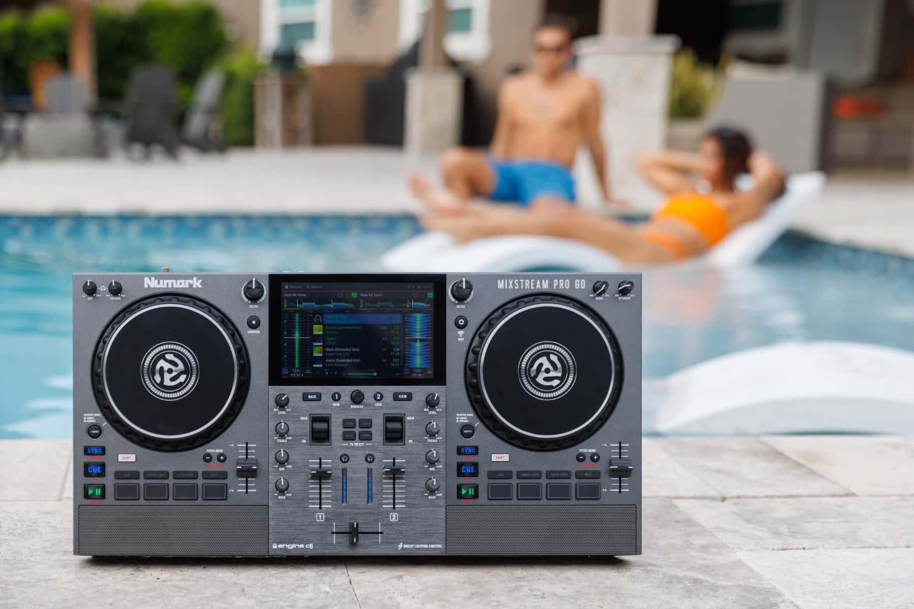 Numark Mixstream Pro Go lifestyle image 4