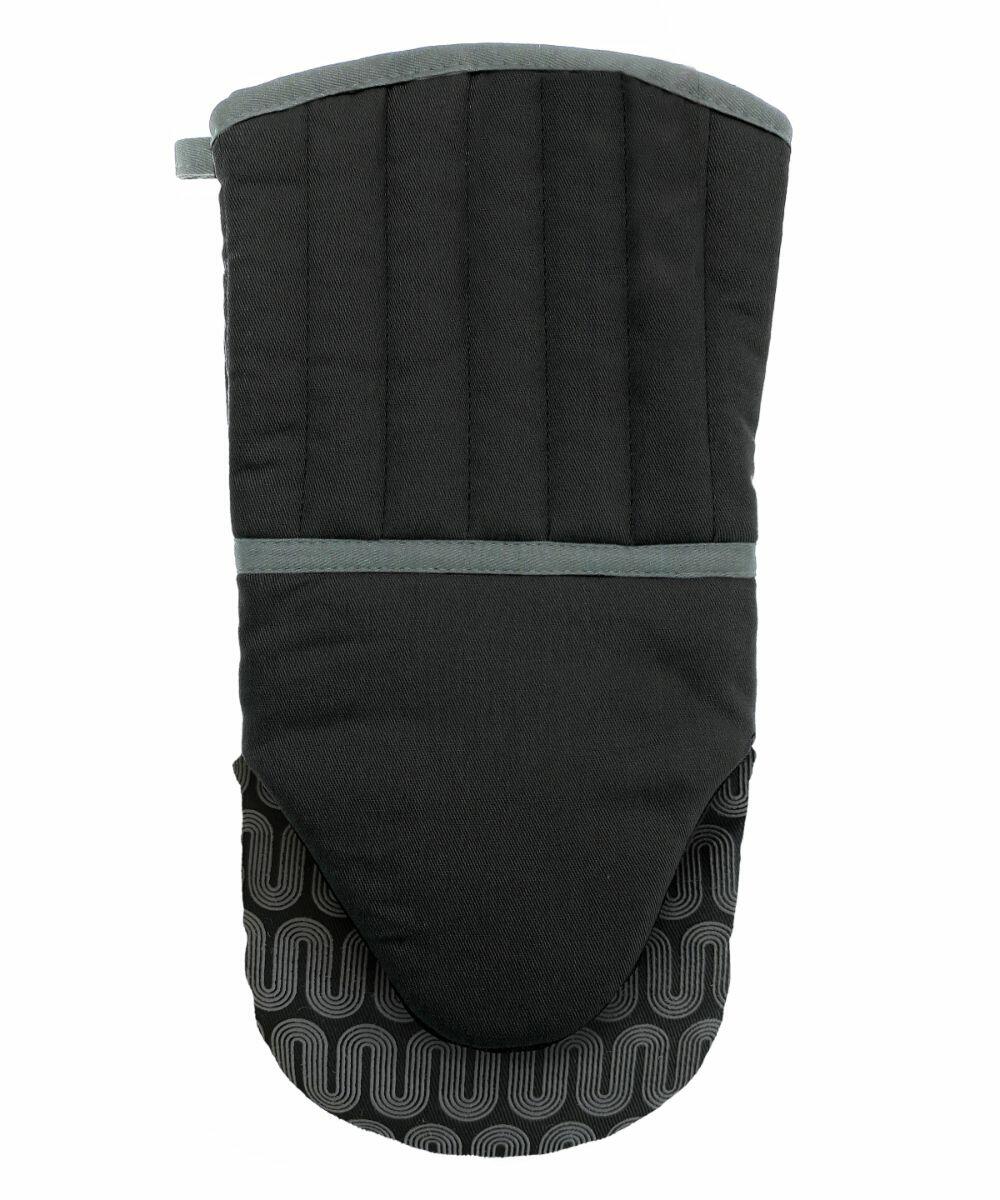 A black oven mitt with a quilted texture and a heat-resistant patterned grip on the bottom side. The HL202 by Home & Living has a hanging loop on the side.