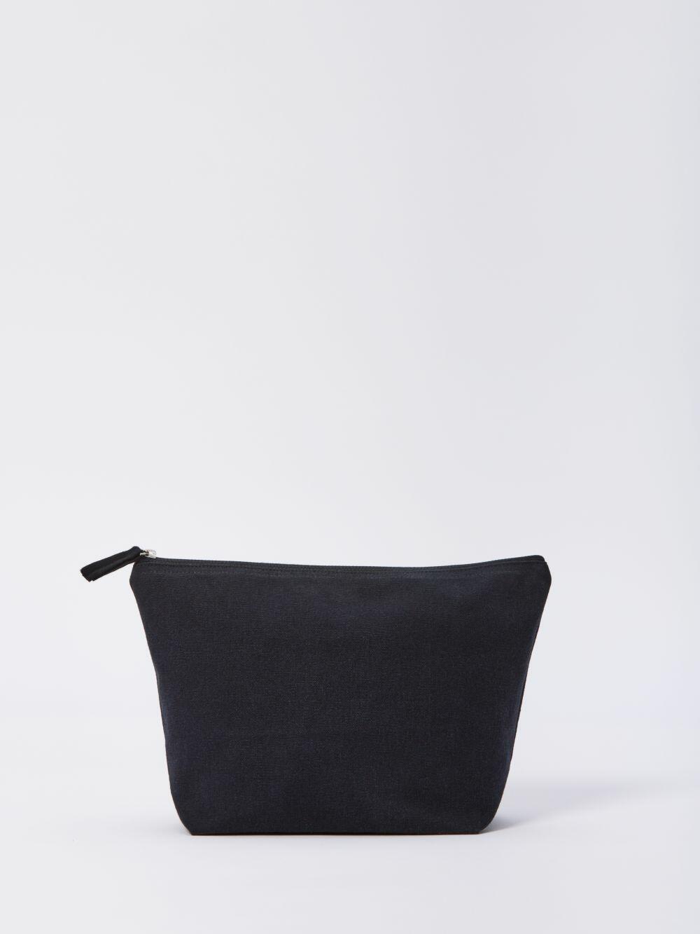 A Nutshell RL800 black zippered pouch displayed on a white background.