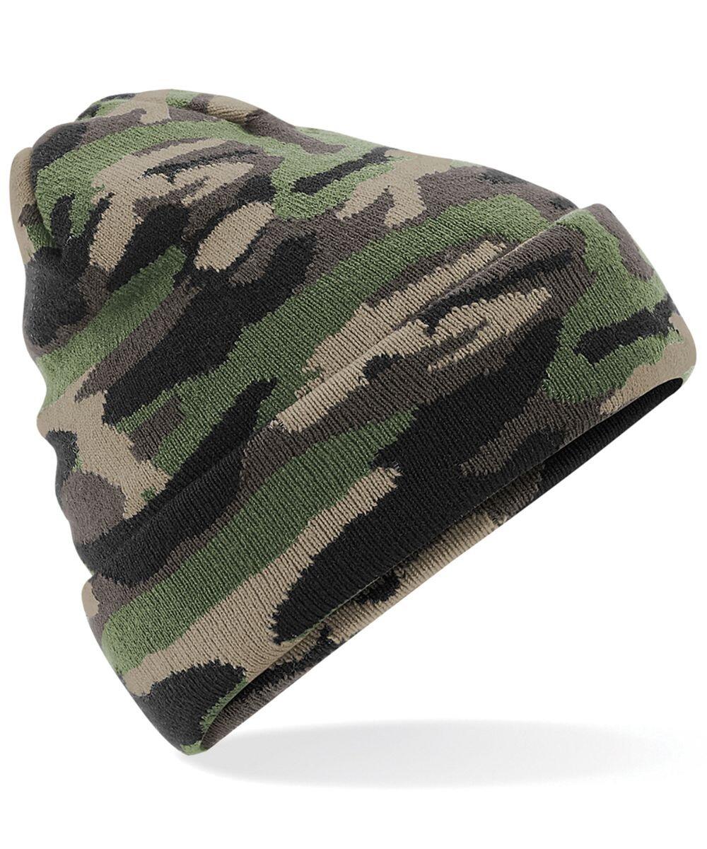Beechfield BC419 beanie hat featuring a camouflage pattern in shades of green, brown, and black.